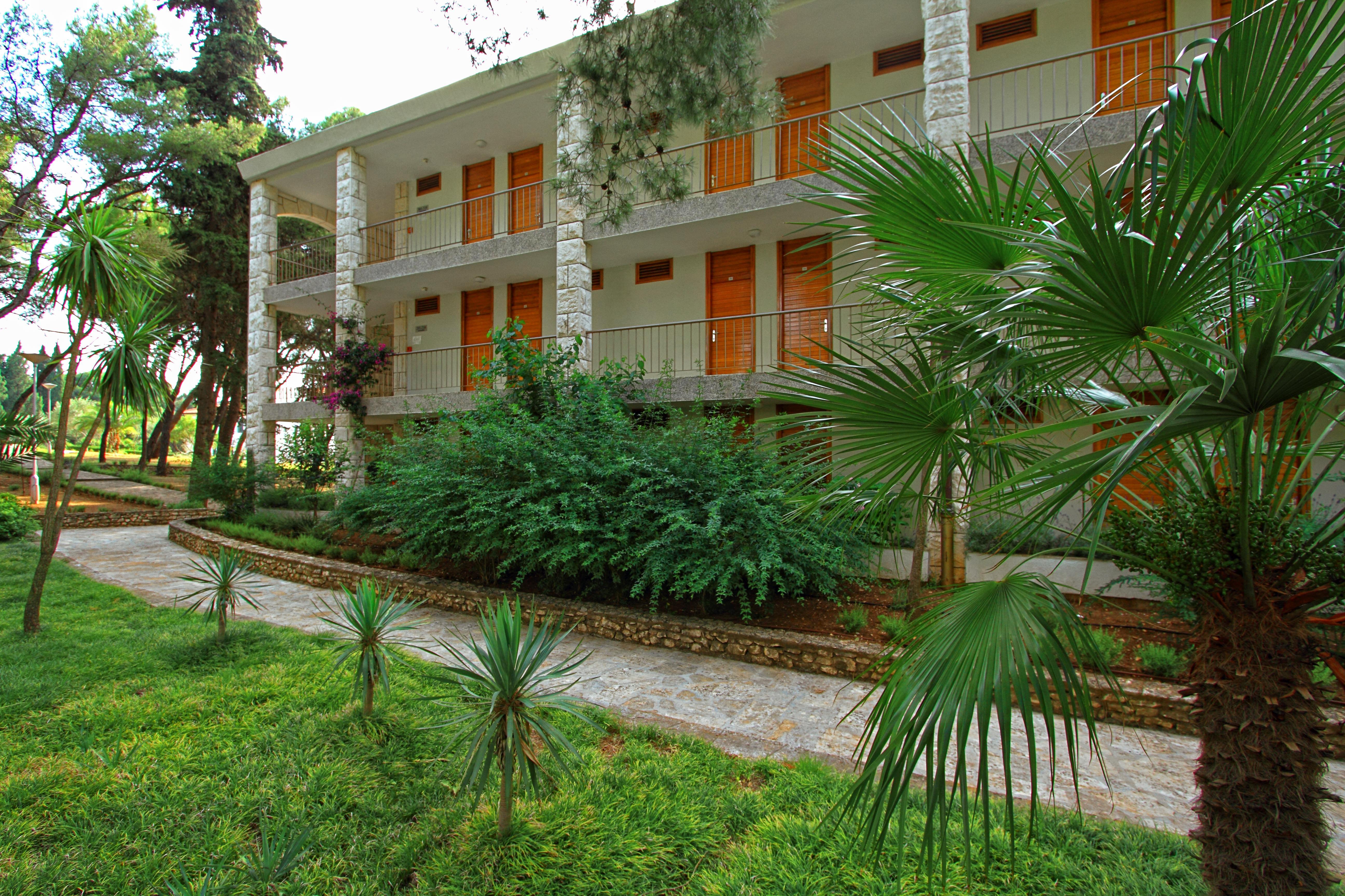 Bluesun Holiday Village Velaris Supetar Exterior foto
