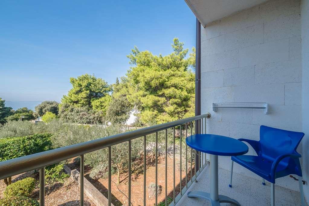 Bluesun Holiday Village Velaris Supetar Habitación foto