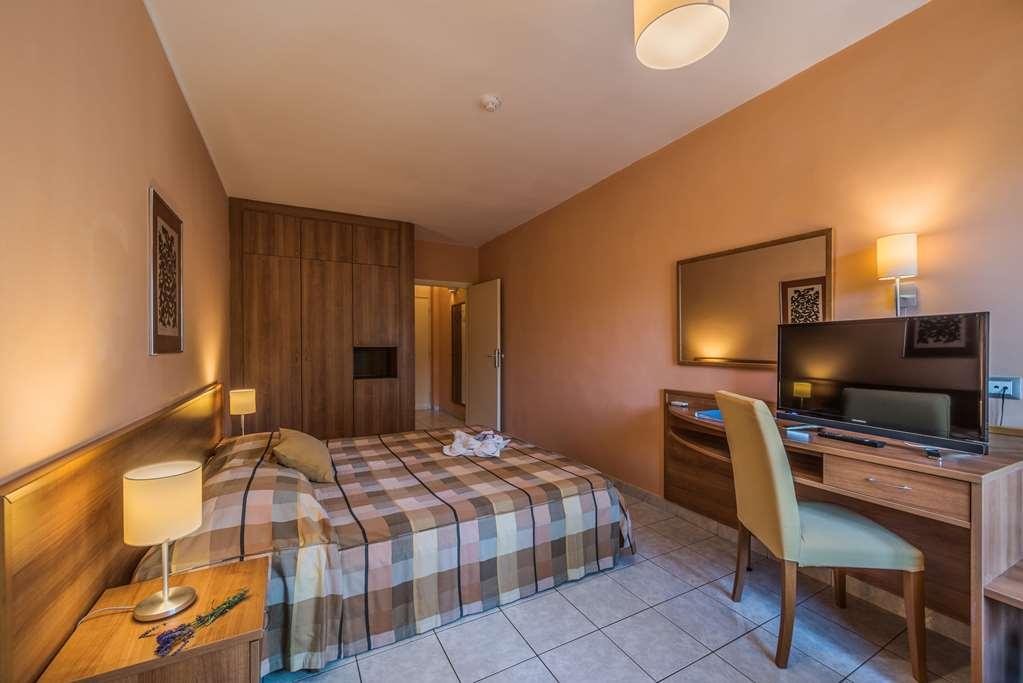 Bluesun Holiday Village Velaris Supetar Habitación foto