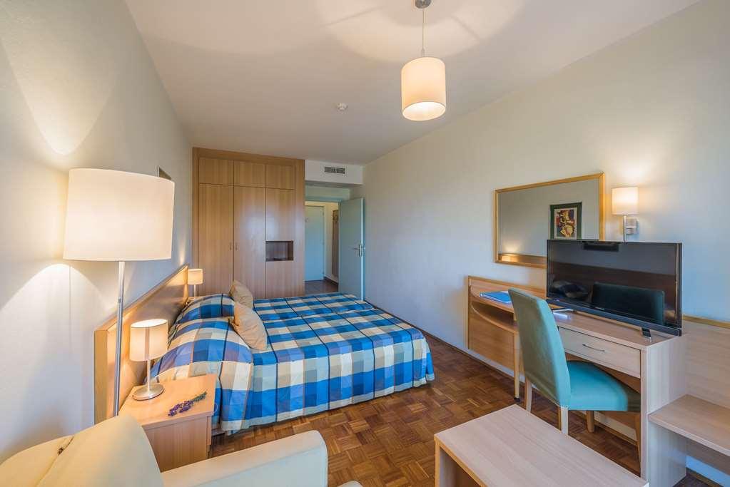 Bluesun Holiday Village Velaris Supetar Habitación foto