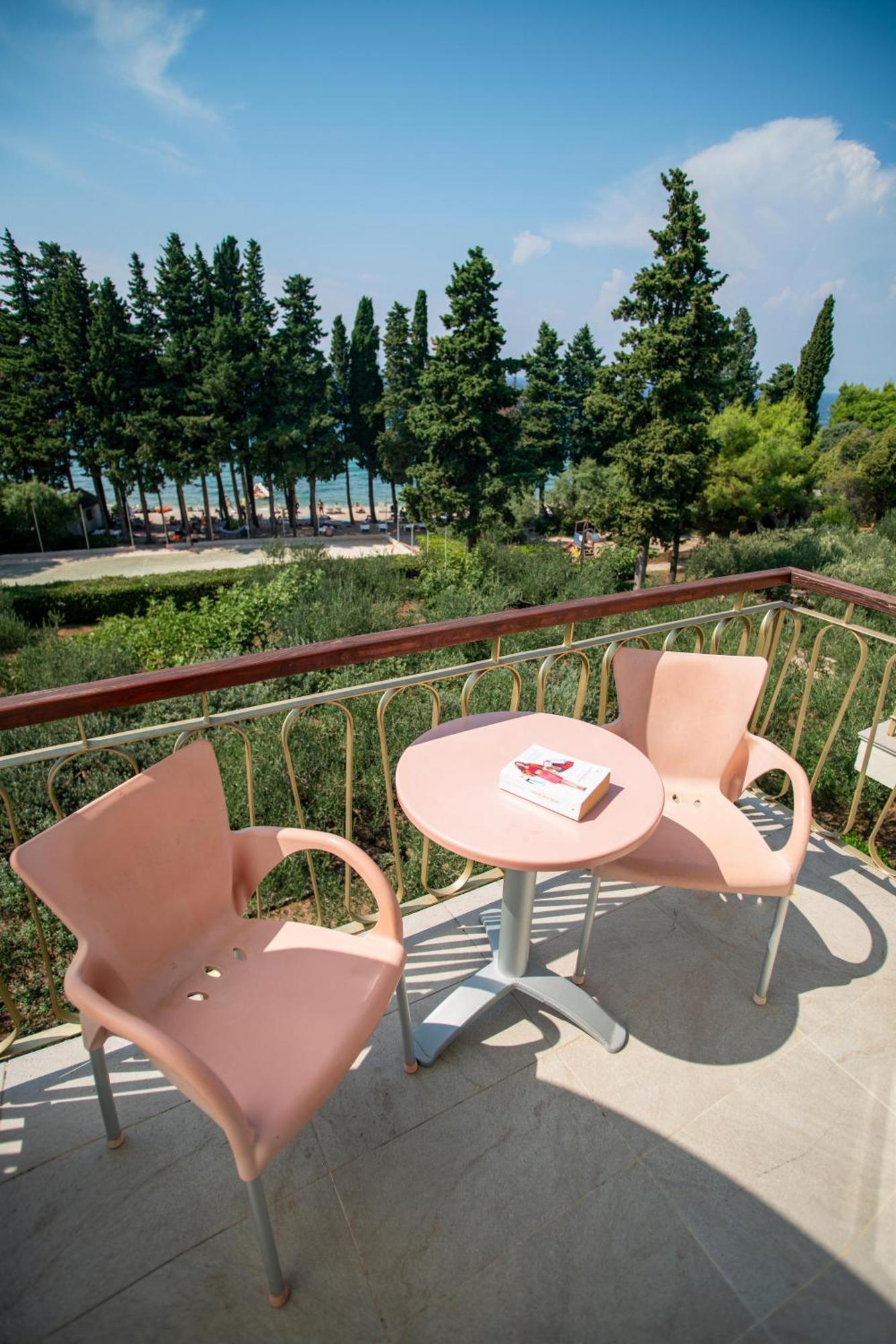 Bluesun Holiday Village Velaris Supetar Exterior foto