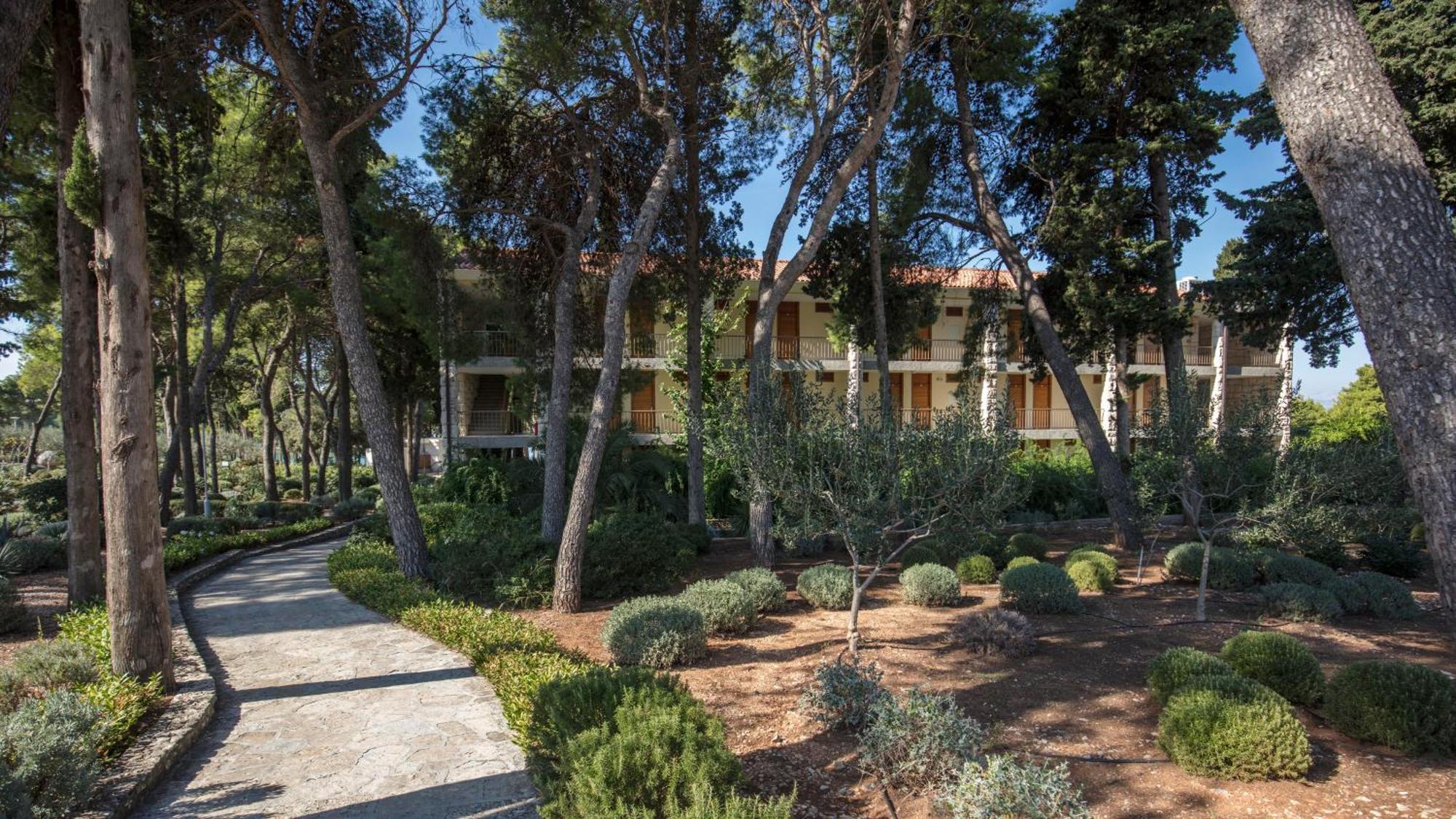 Bluesun Holiday Village Velaris Supetar Exterior foto
