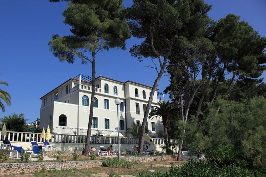 Bluesun Holiday Village Velaris Supetar Exterior foto
